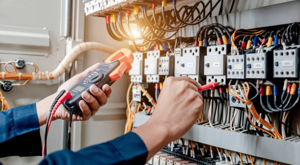 Best Emergency Electrical Repair  in Manorville, NY